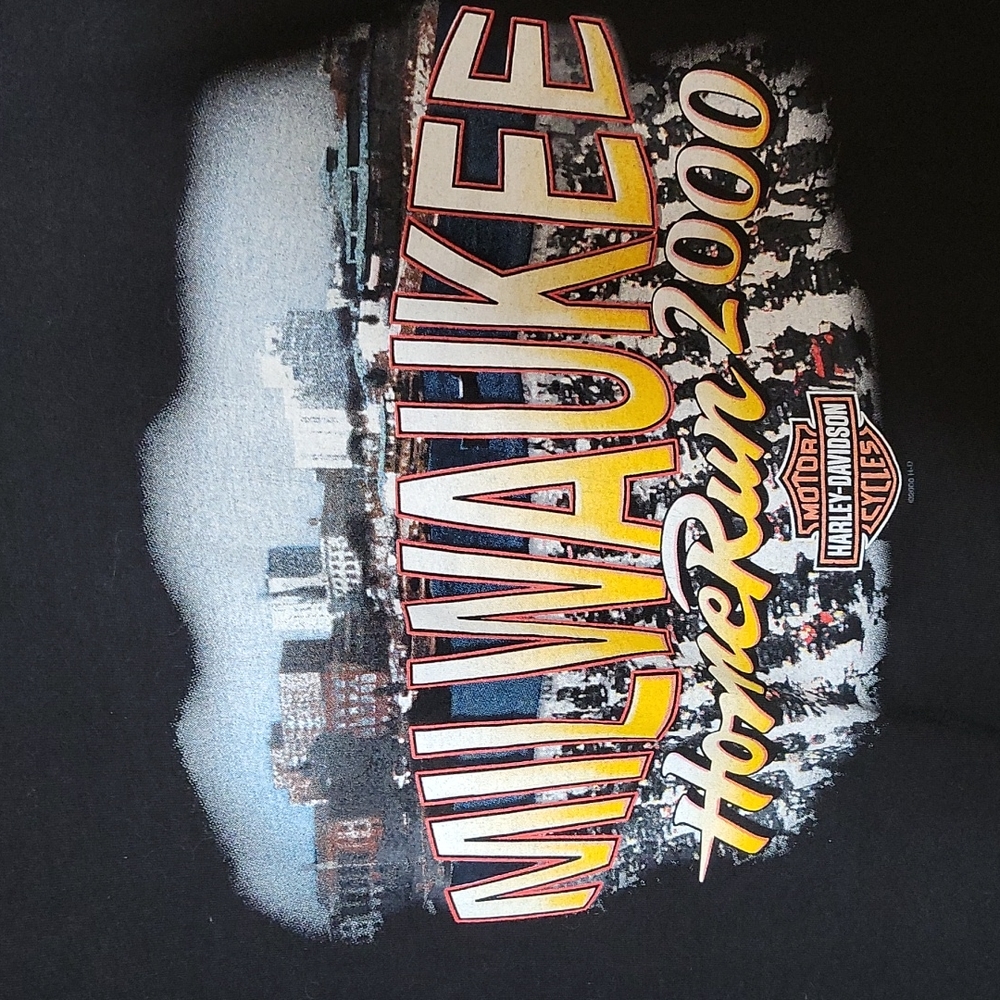 Harkey Davidson Milwaukee WI T-Shirt Size XL